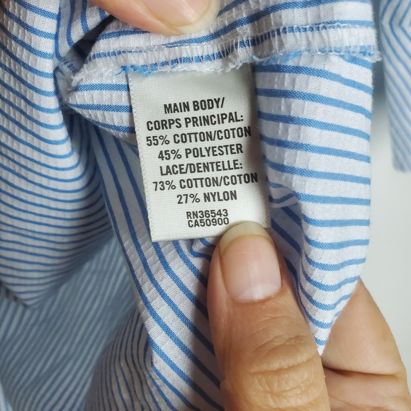 Van Heusen Blue Striped Women's Shirt with flutter sleeves with Lace.  Size XL - Picture 5 of 5